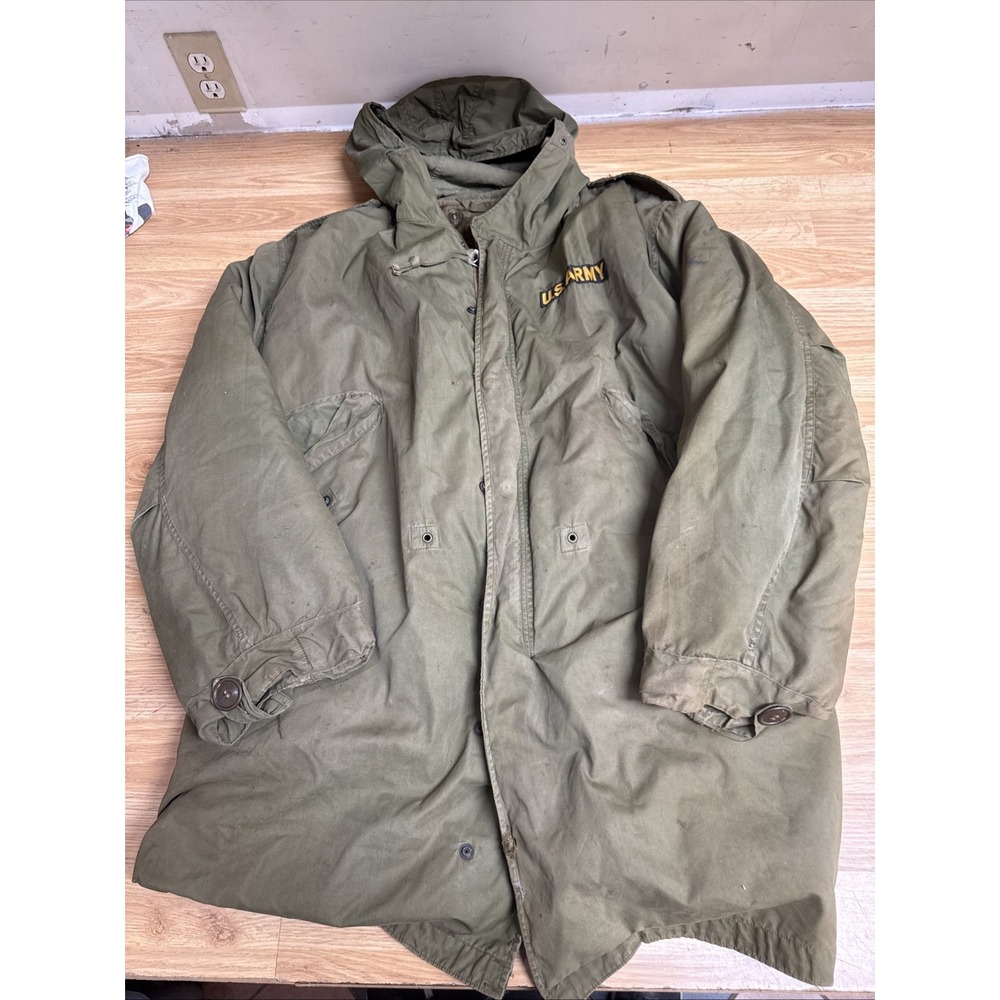 Korean War US Army M-1951 Fishtail Parka with Wool Liner Size Medium